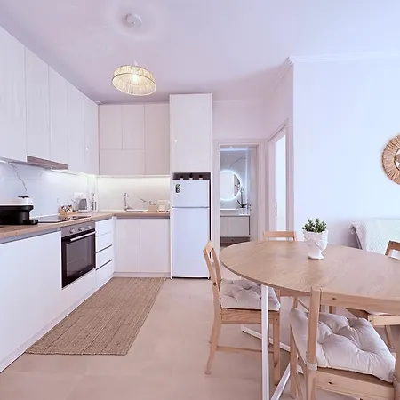 Sunset Cozy 아파트