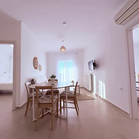 Sunset Cozy * 네아 모우다니아